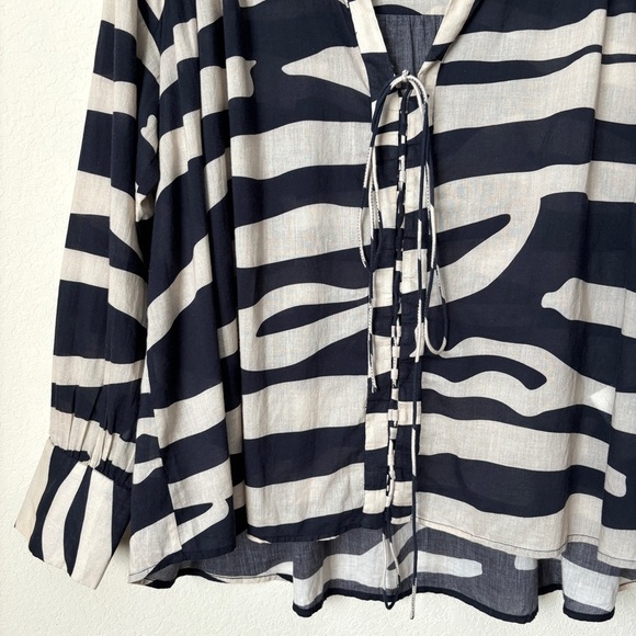 IRO Bold Printed Cotton Lace Up High Low Rattle Relaxed Blouse Top - Picture 5 of 14